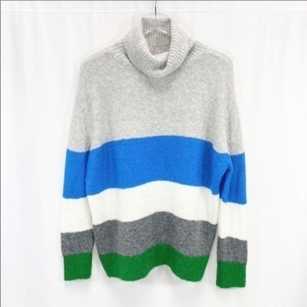 Vince Camuto Vivid Hues Peacock Turtleneck… - Picture 7 of 7